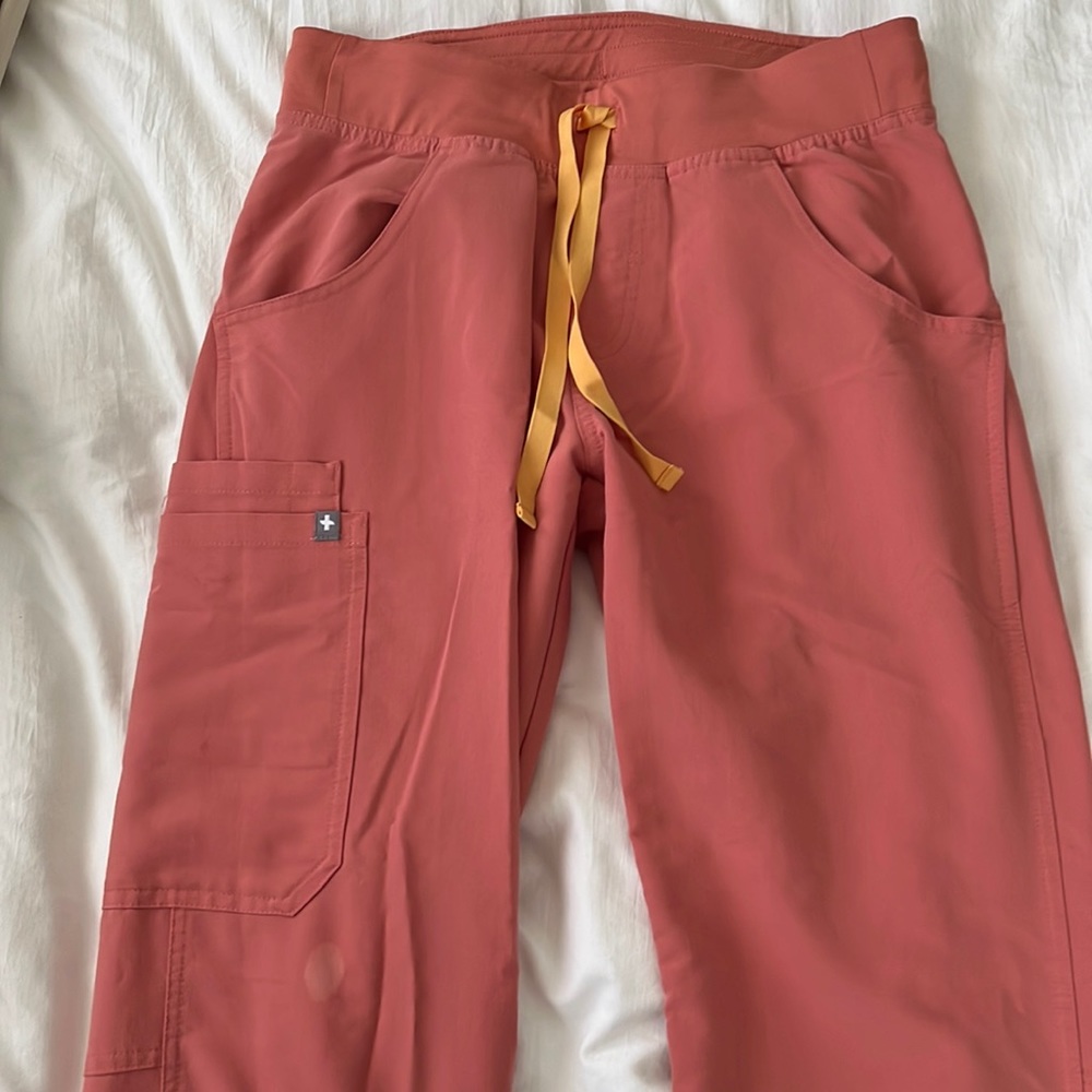 Figs Kade Cargo Scrub pants in TALL VERSION